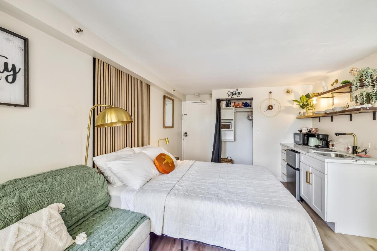 הונולולו Bright & Cozy Condo Unit With Balcony! מראה חיצוני תמונה